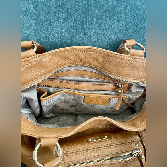 Michael Kors Austin Handbag - Picture 8 of 12